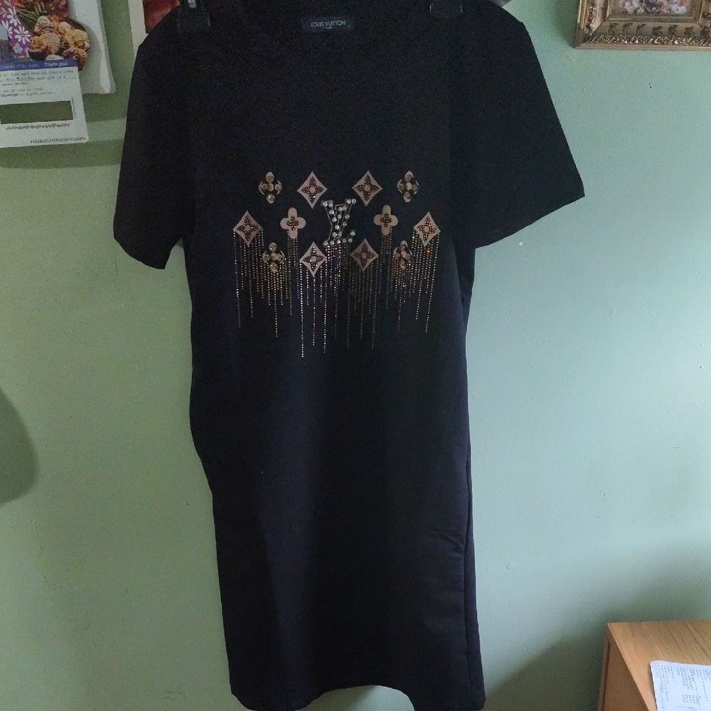 Black Embellished Short-Sleeve Dress